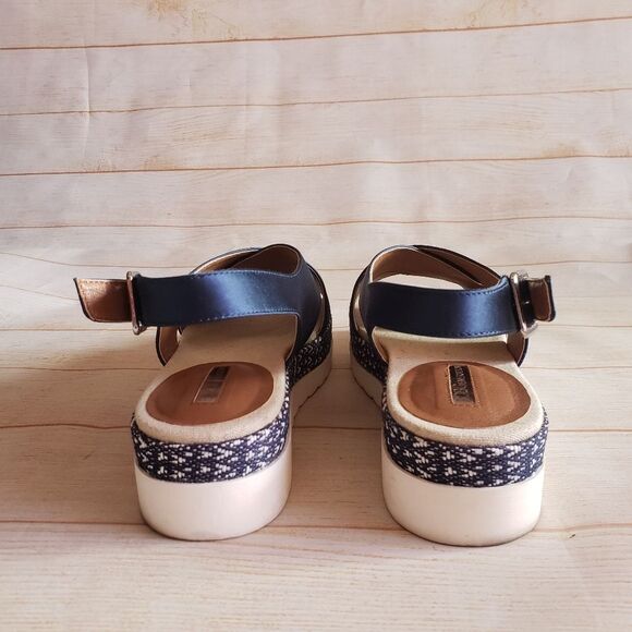 BCBGENERATION Xavier Satin Platform Cross Slingback Sandals Navy Size 8/38 - Picture 5 of 16